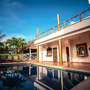 Boutique Skulls Landing 3* Isla Mujeres